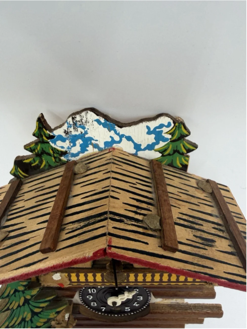 Vintage Small Swiss Chalet Style Wooden Cuckoo Clock UNTESTED/UNKNOWN IF WORKS